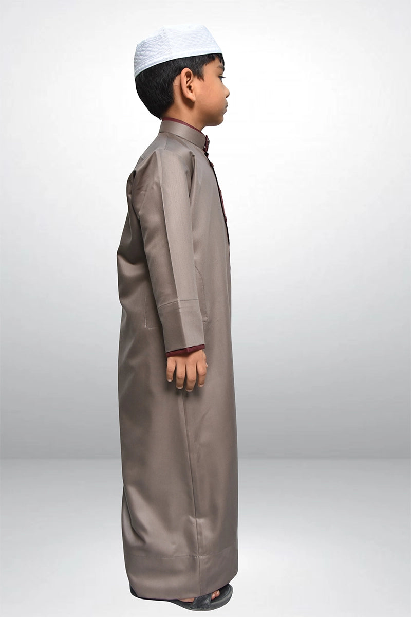 The Idris – Taupe & Maroon